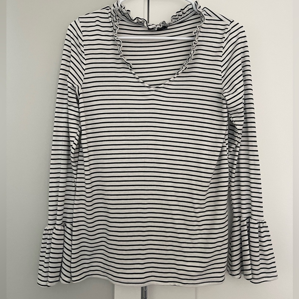 Back and white striped frilly long sleeve shirt with bell sleeves